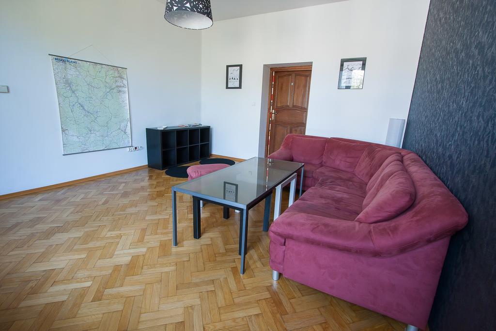 Hostel 4You Бельско-Бяла Экстерьер фото