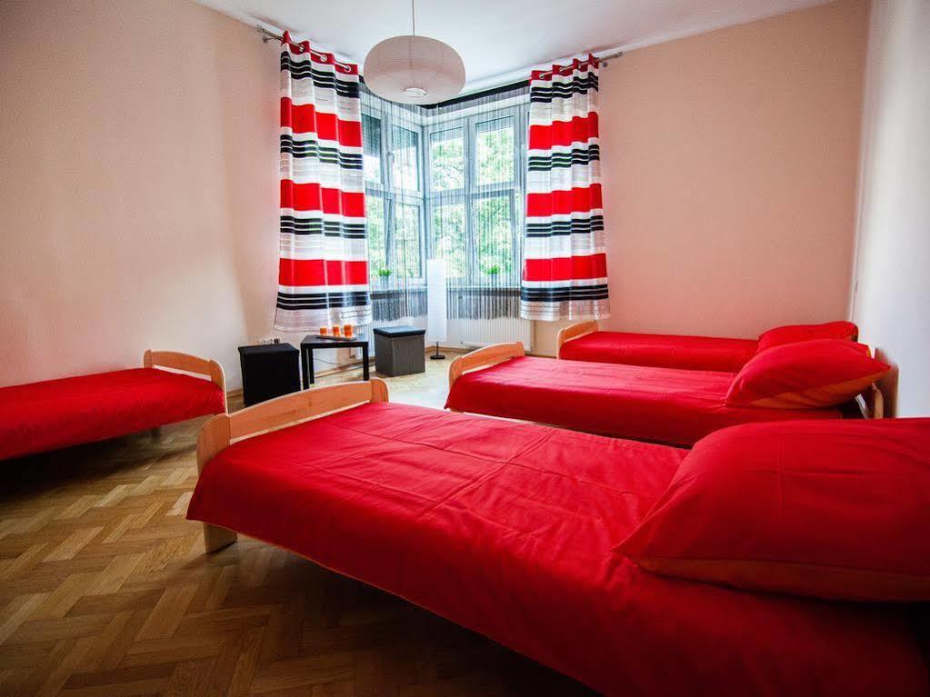 Hostel 4You Бельско-Бяла Экстерьер фото